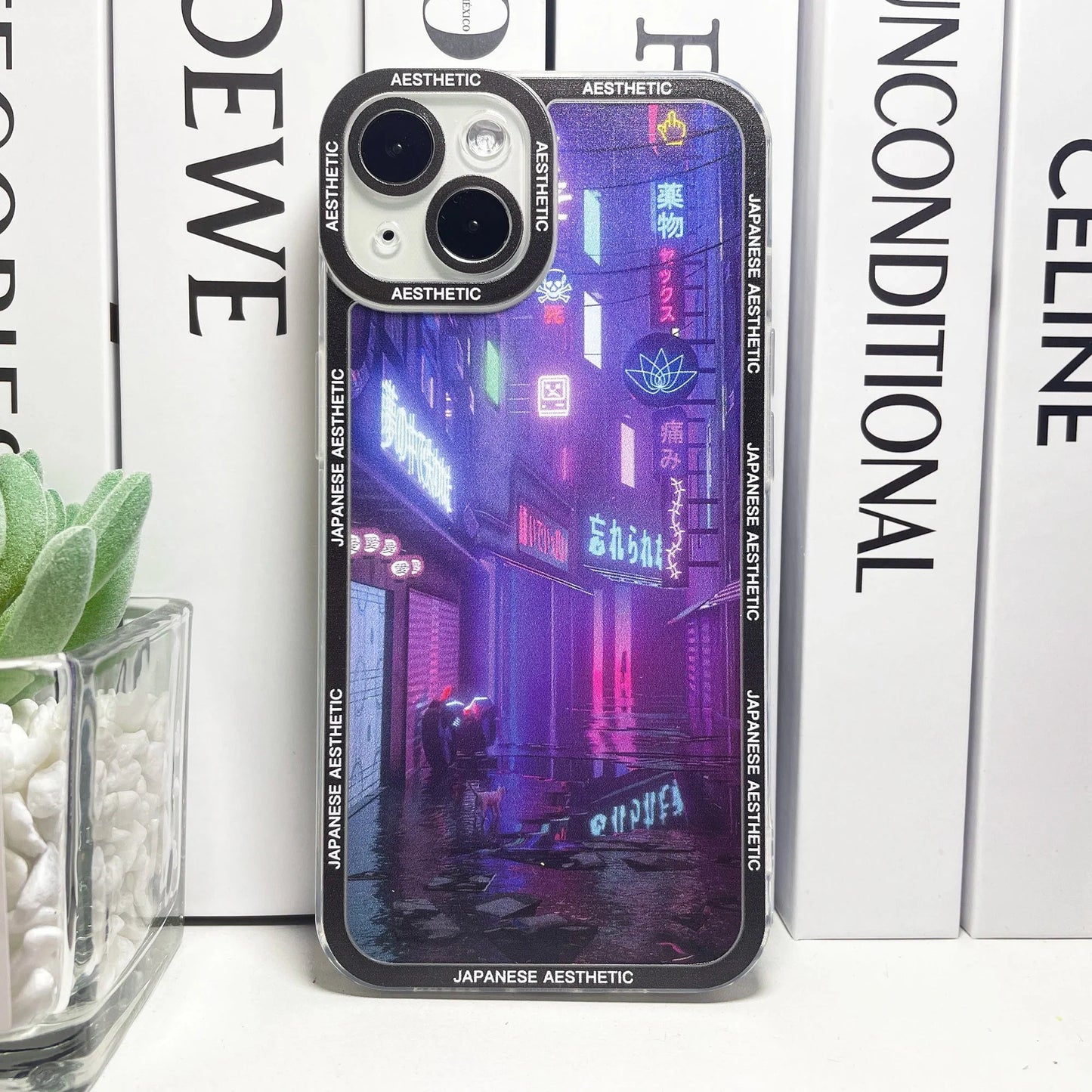 Coque iPhone Esthétique – Coque Néon Tokyo Teintes Pourpres Design Japonais