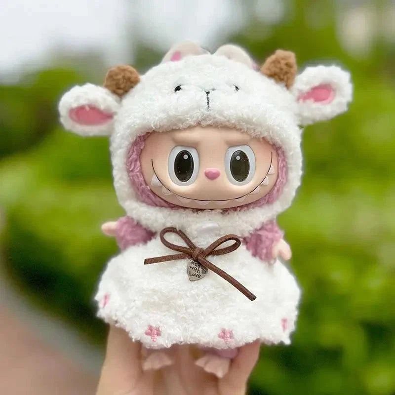 Salopette en Mouton Handmade – Ensemble Blanc Doux et Confortable pour Enfants